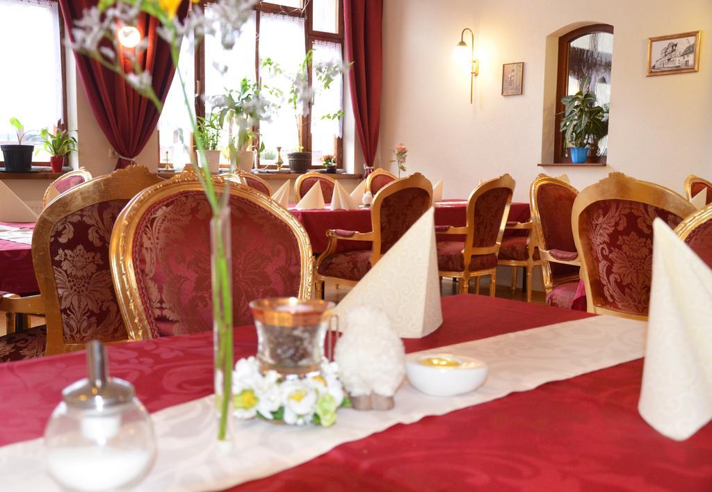 Hotel Zur Hallenburg Kurort Steinbach-Hallenberg Eksteriør billede